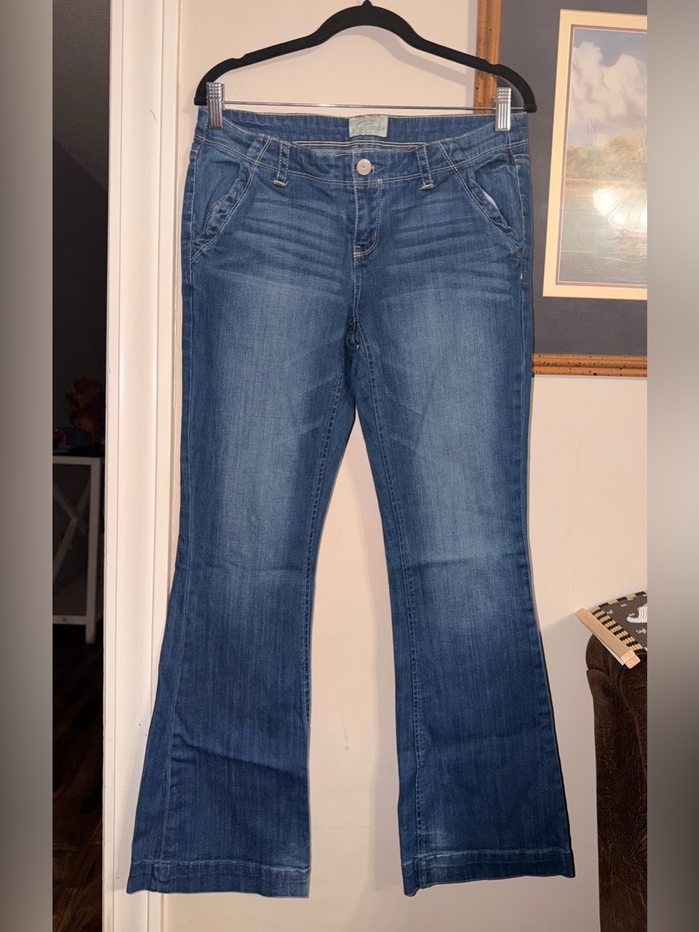 Aeropostale Women's Flare Jeans - Medium Blue Wash Y2K Low Rise